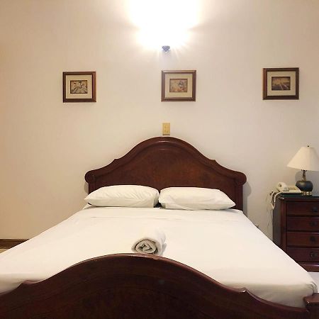 Casa Rosales Hotel Меделин Екстериор снимка