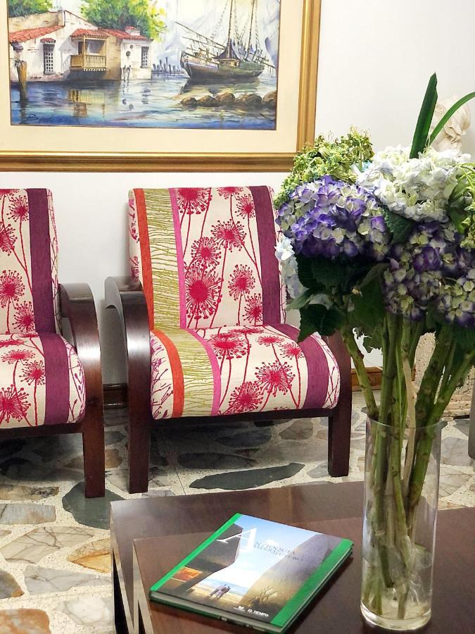 Casa Rosales Hotel Меделин Екстериор снимка