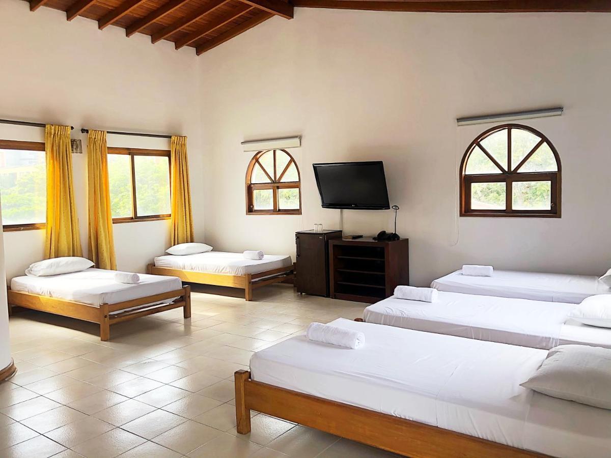 Casa Rosales Hotel Меделин Екстериор снимка