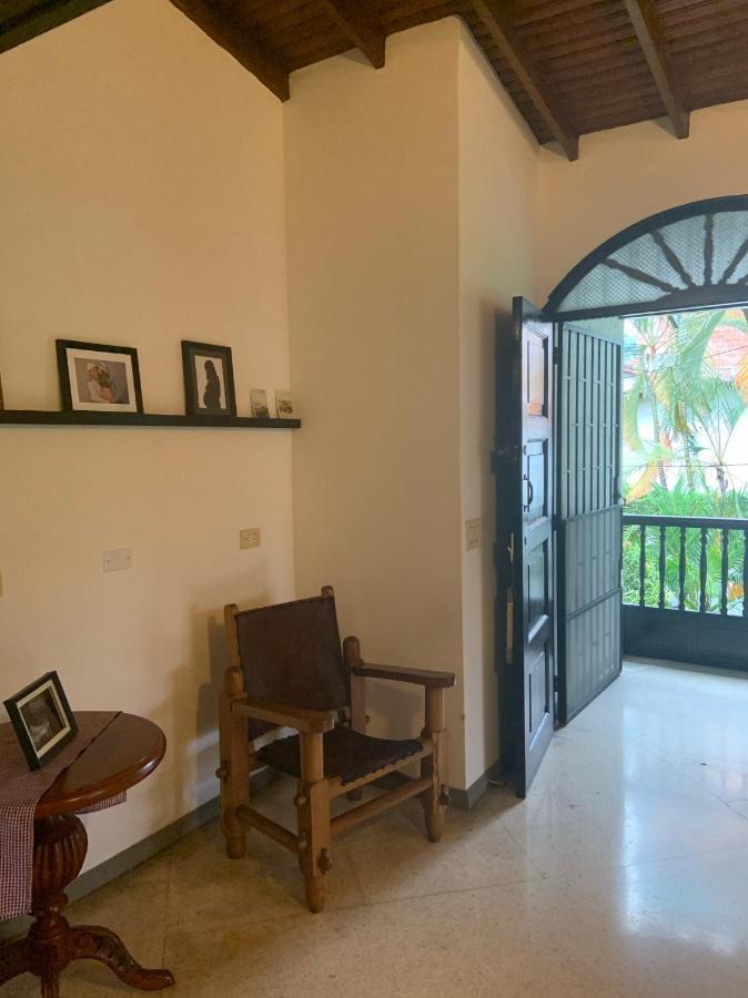 Casa Rosales Hotel Меделин Екстериор снимка